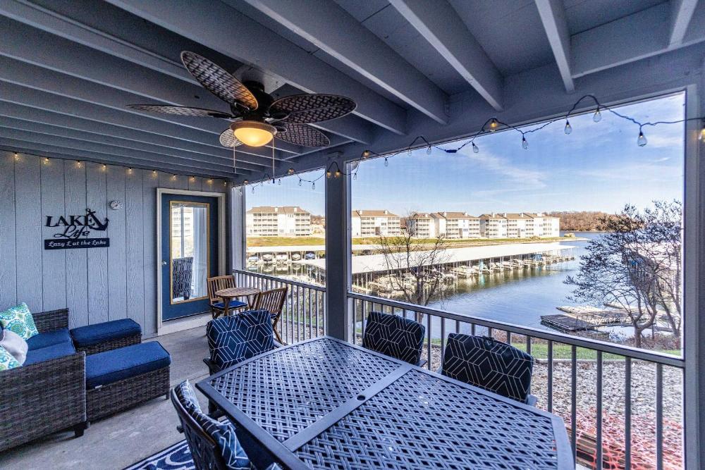 Lazy L at the Lake - Chic 3 BDR Condo with Boat Slip